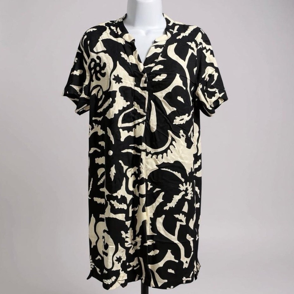 H&M‎ Abstract Print Shirt Dress – Black & White Short Sleeve Tunic Women's Small